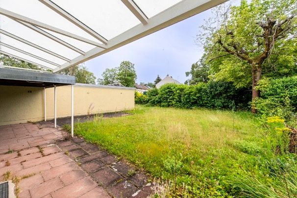 Terrasse und Garten