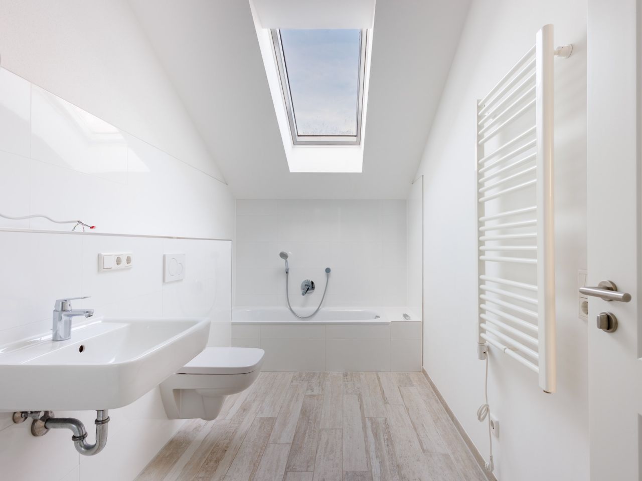 Badezimmer mit Wanne