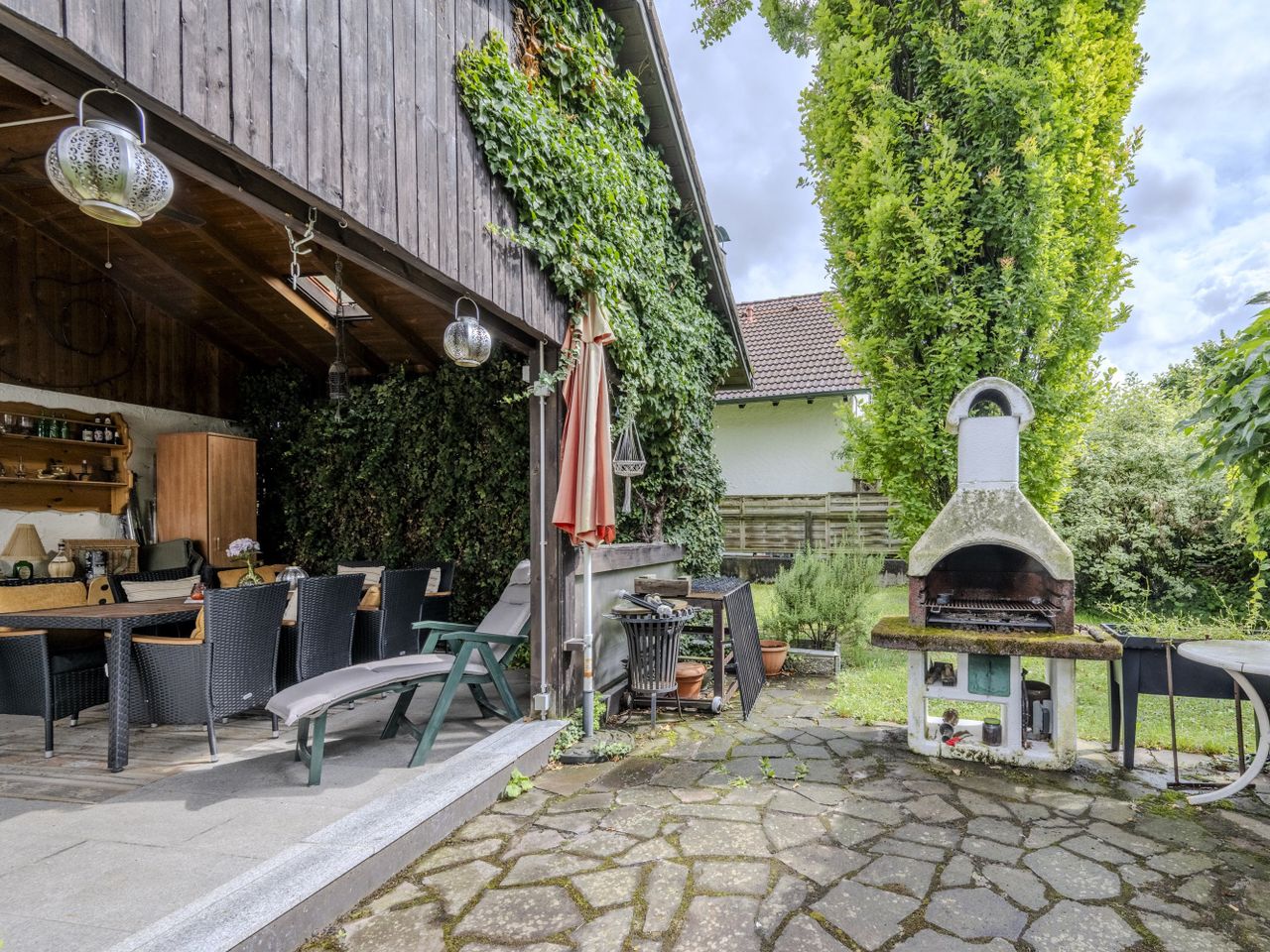 Freisitz und Garten
