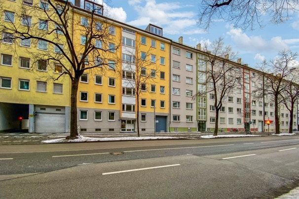 Straßenansicht