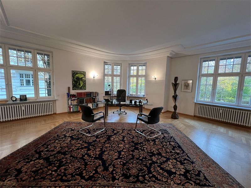 Büro 02