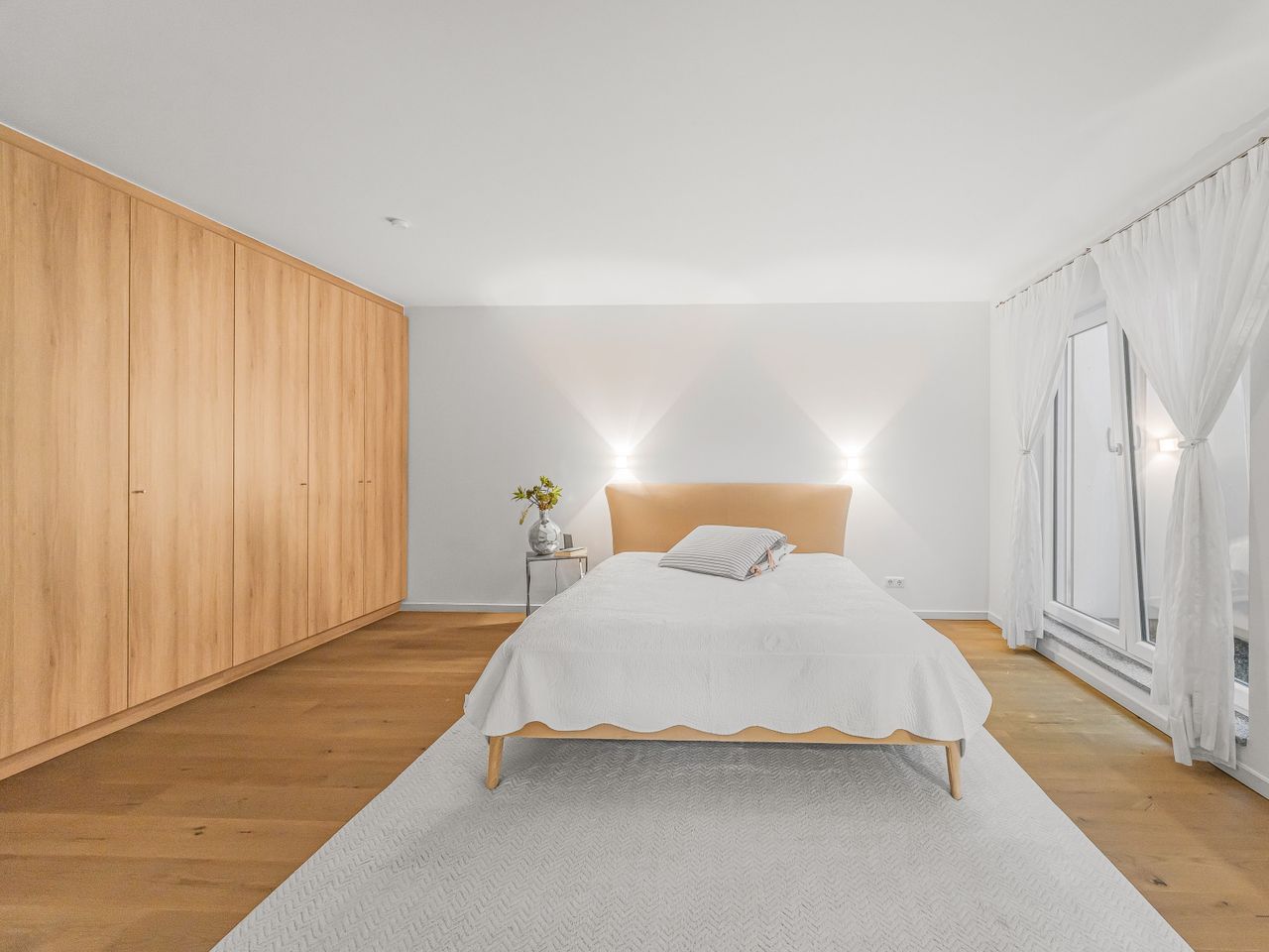 Schlafzimmer im Untergeschoss