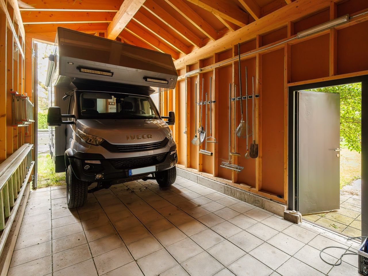 Wohnmobilgarage