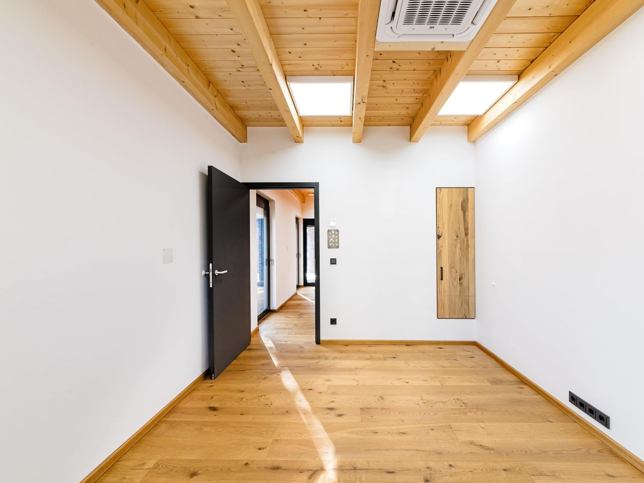 Schlafzimmer Rückseite