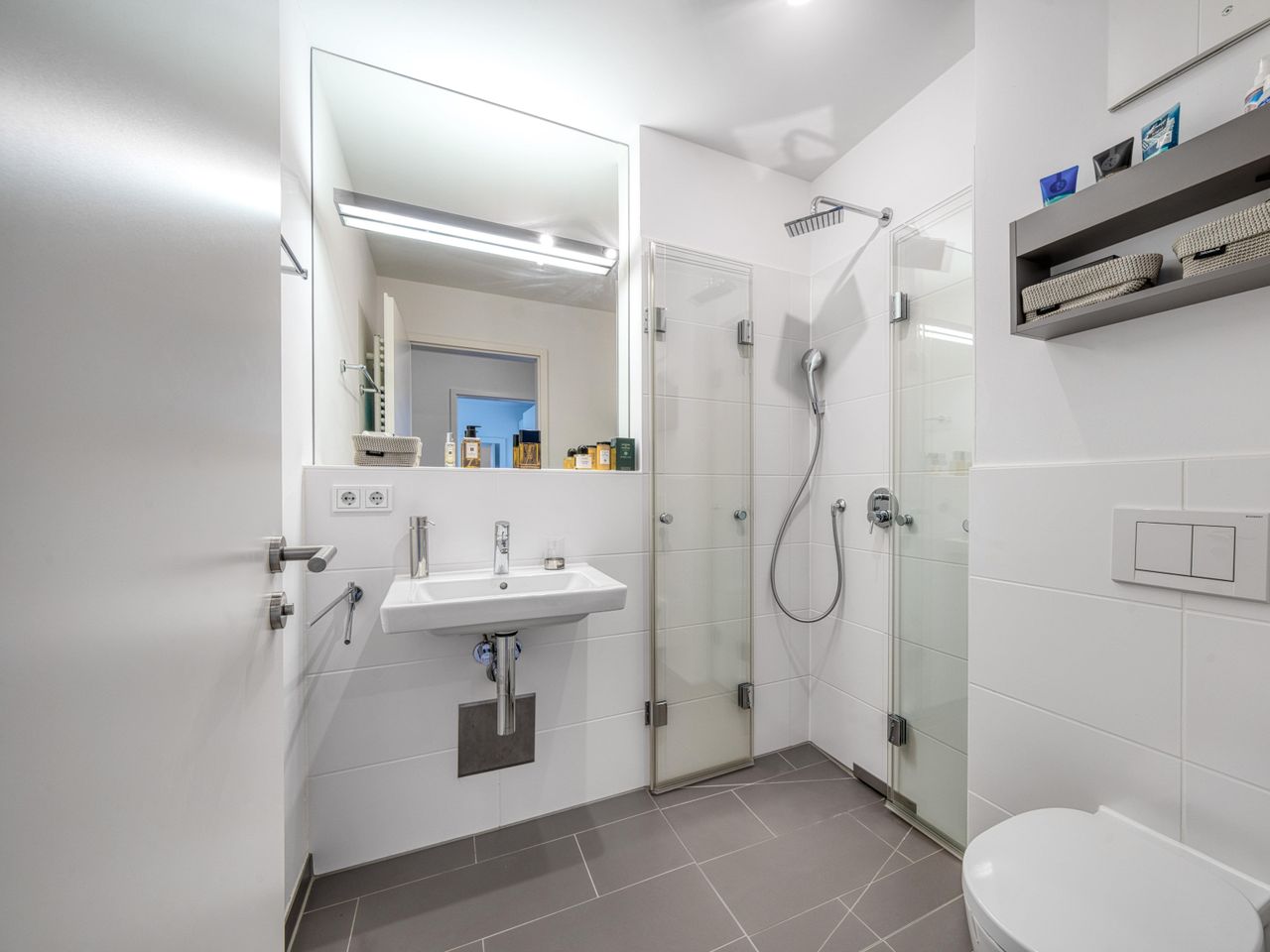 Badezimmer inkl. Dusche