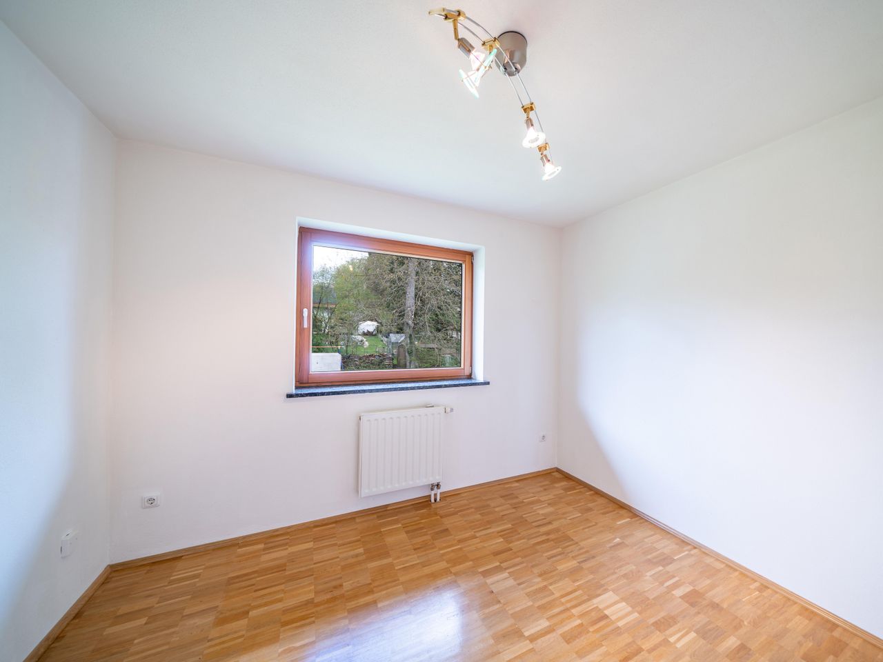 Arbeits- Kinderzimmer OG