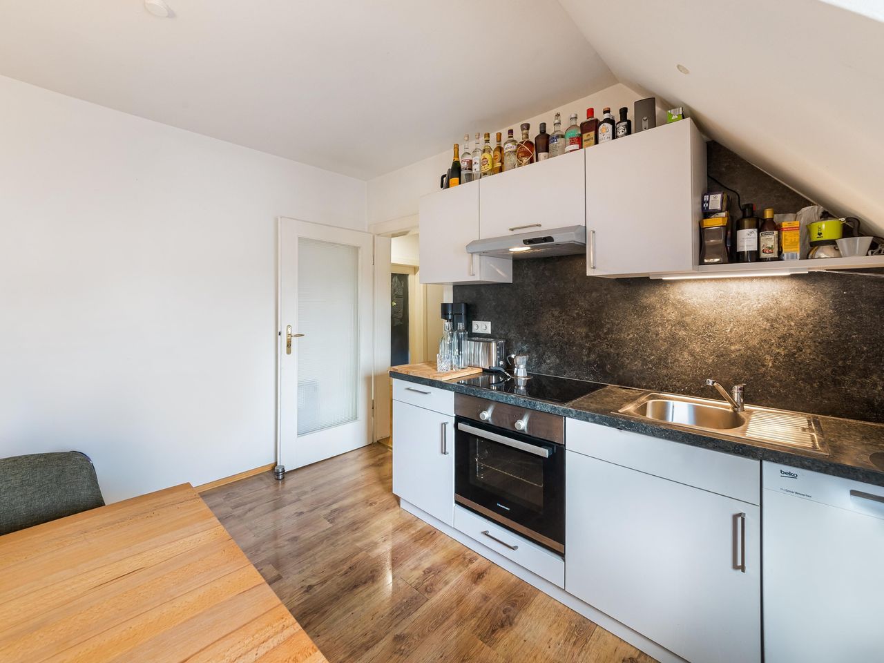 Küche im Dachgeschoss