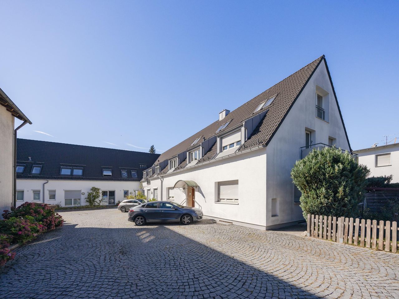 Straßenansicht