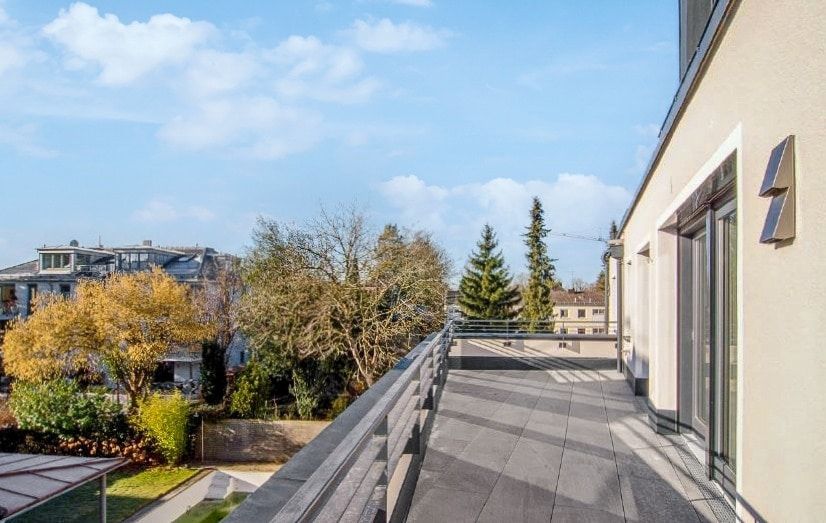 Terrasse mit Süd-Ausrichtung