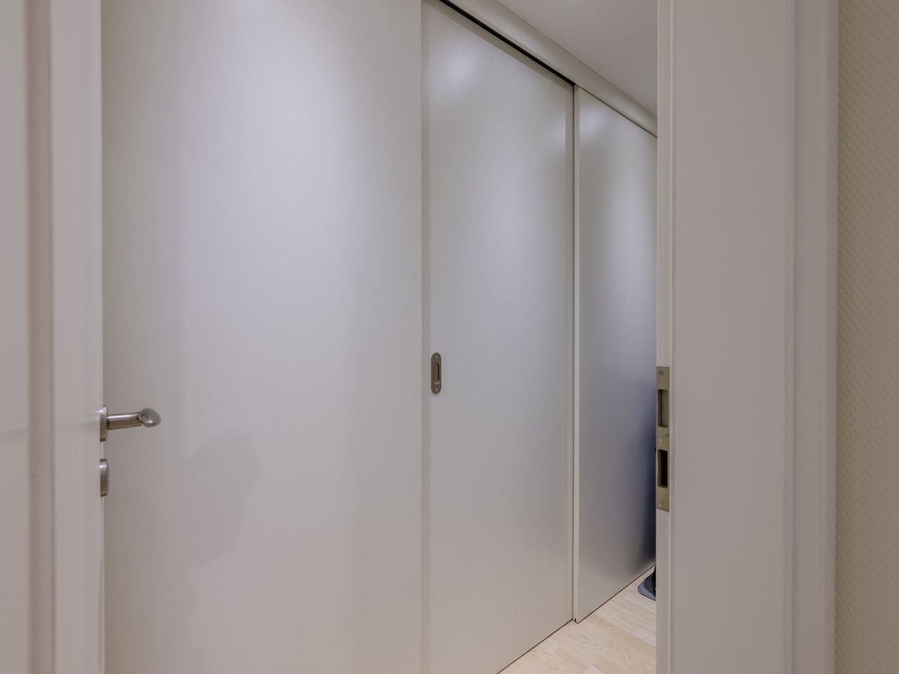 Kammer mit Einbauschrank