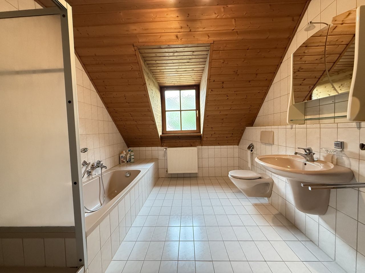 Badezimmer OG