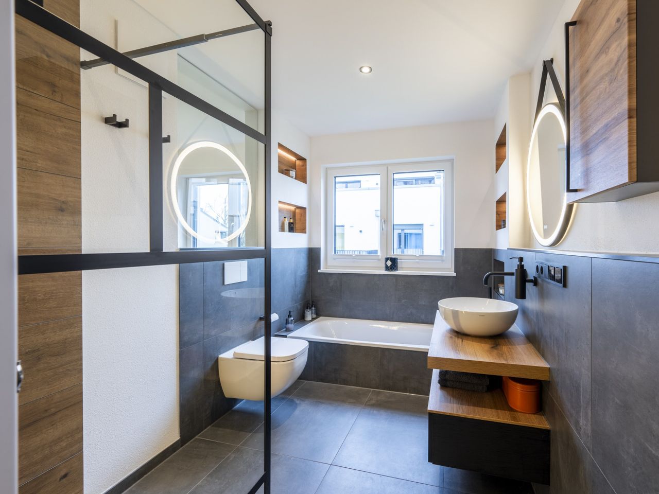Luxuriöses Badezimmer