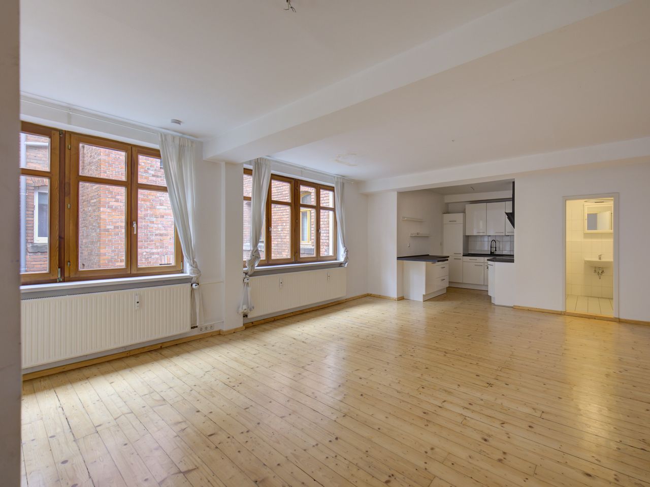 Wohnung 3 - Wohn- und Esszimmer