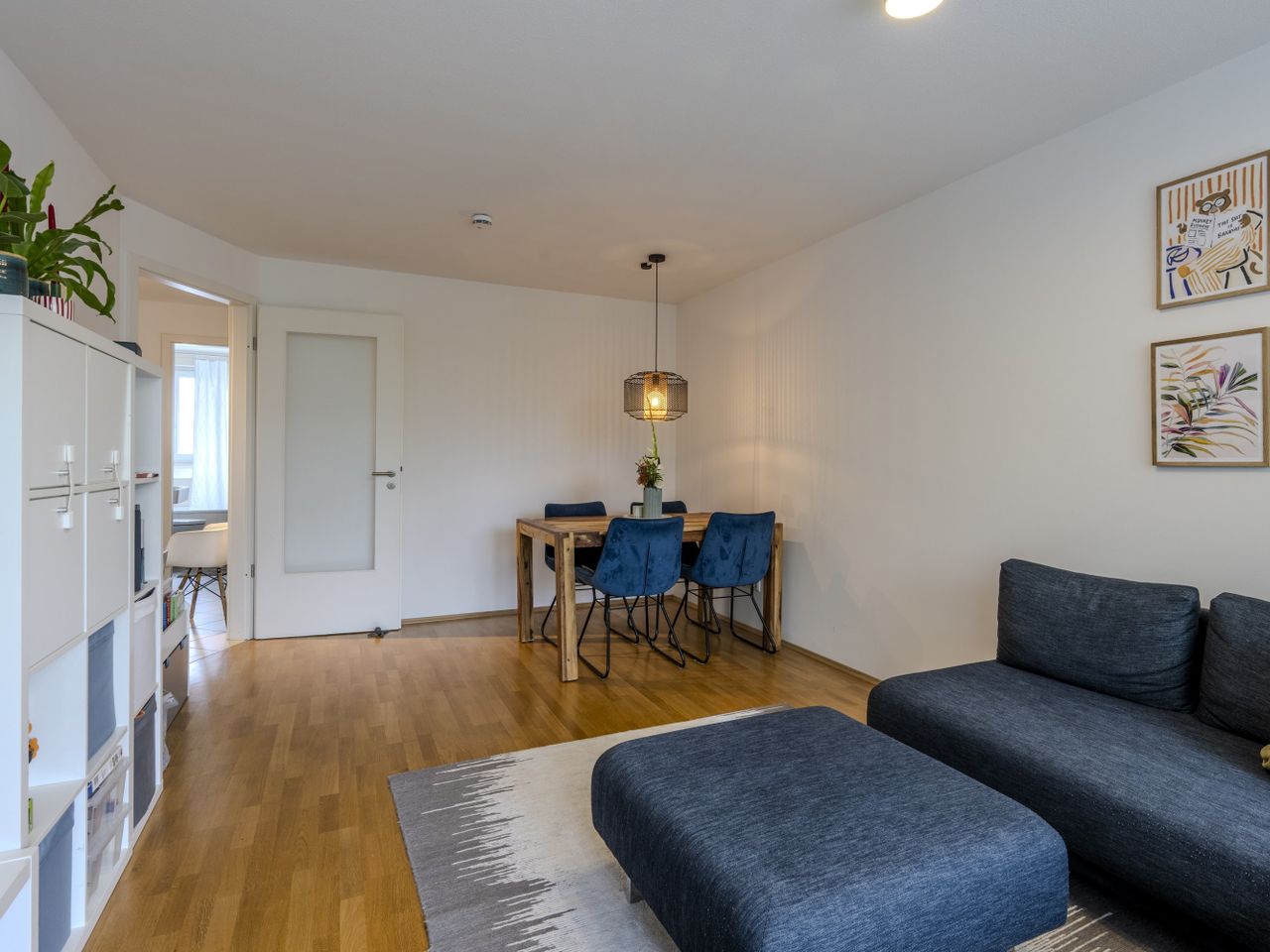 Wohnzimmer mit Essbereich