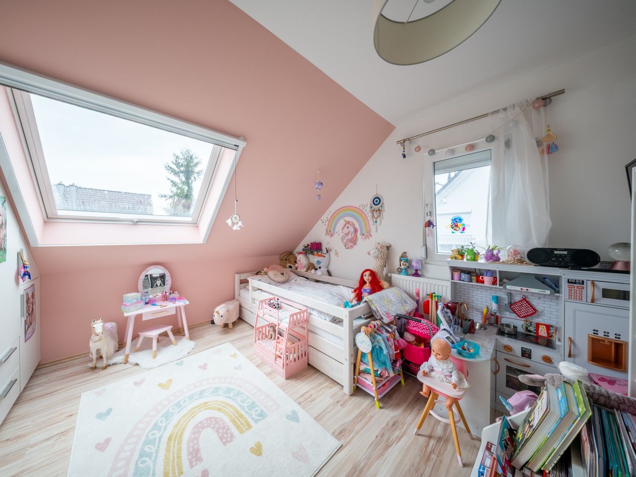 2. Kinderzimmer