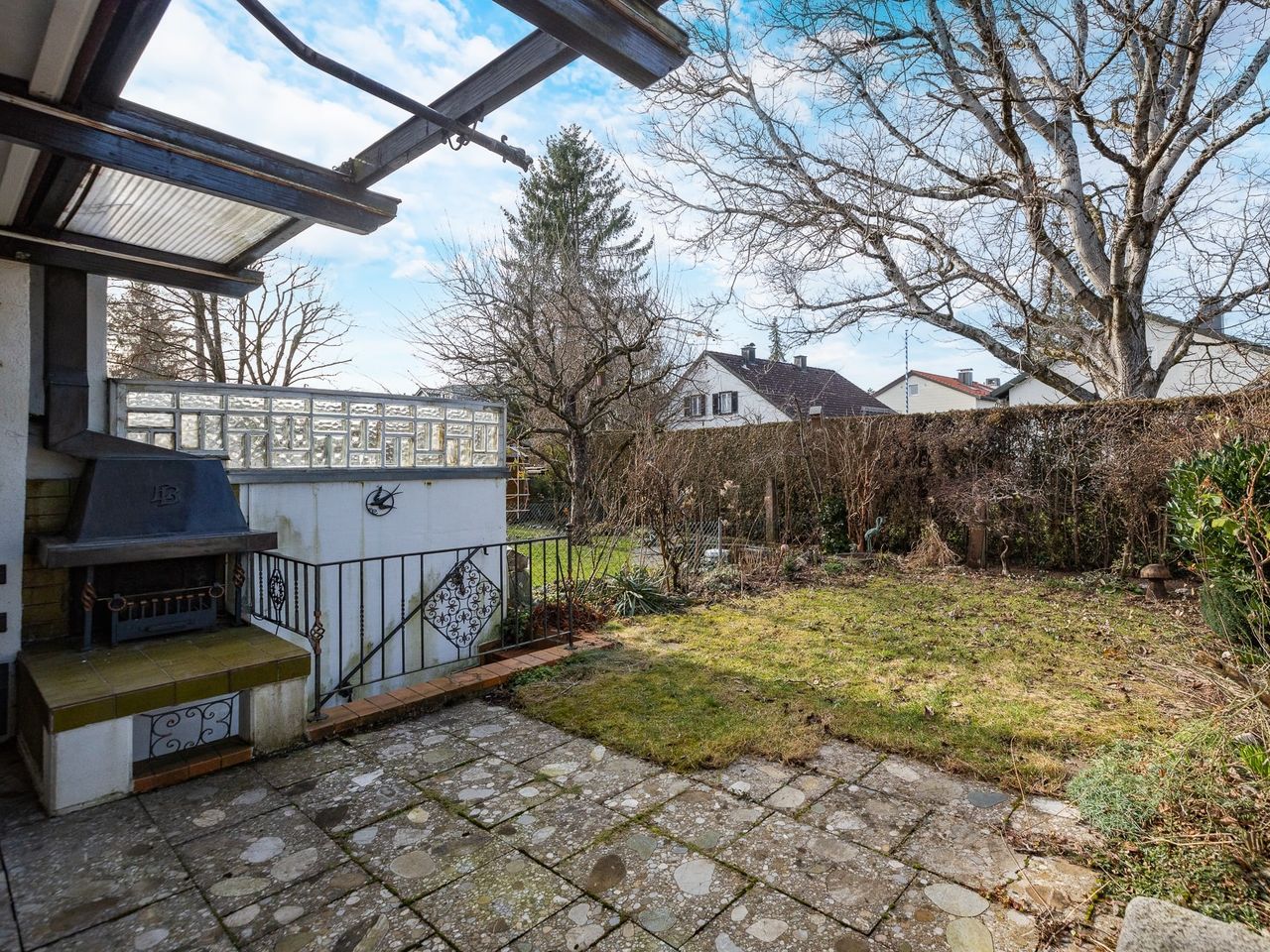 Terrasse und Garten
