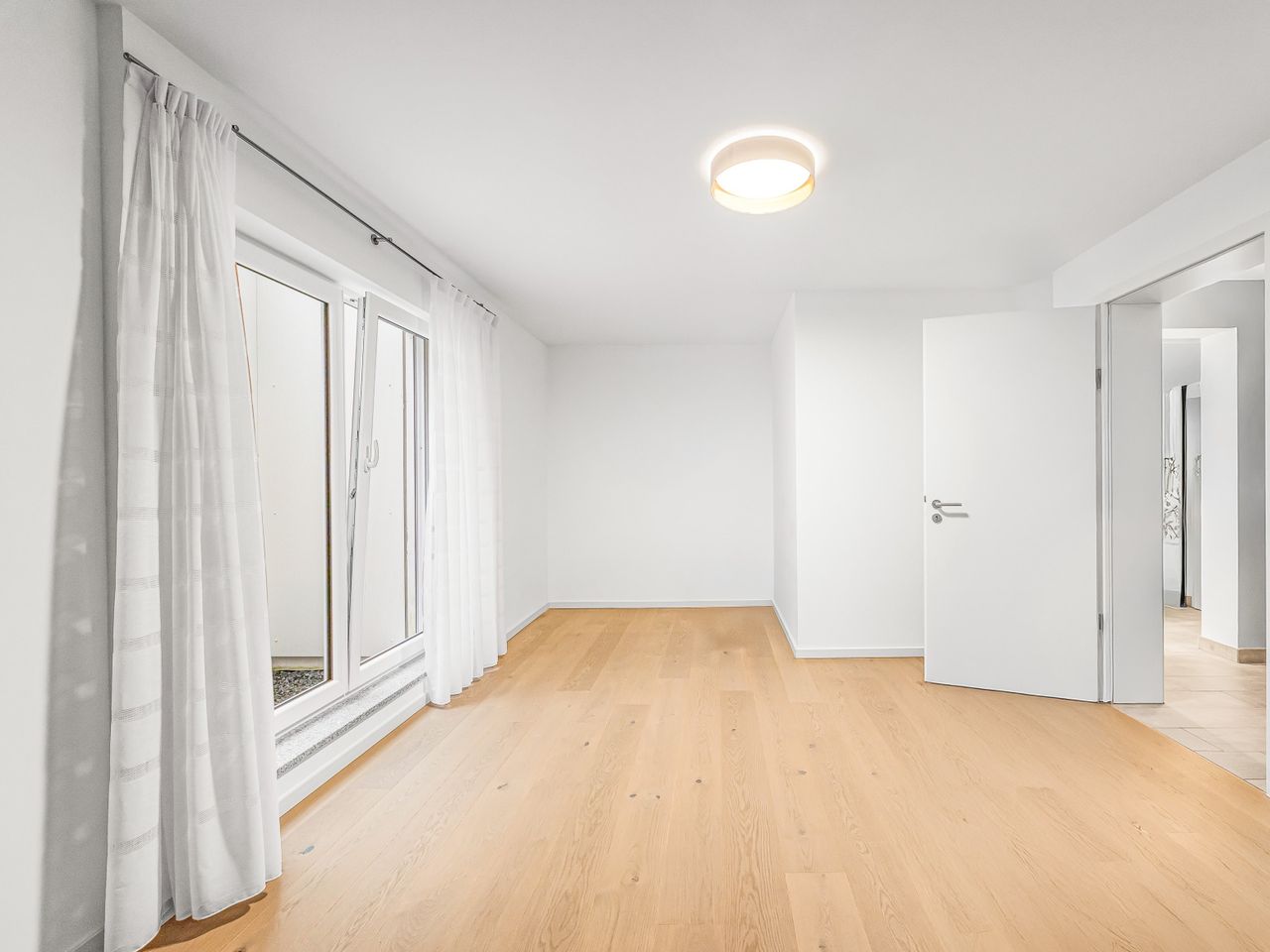 Schlafzimmer im Untergeschoss