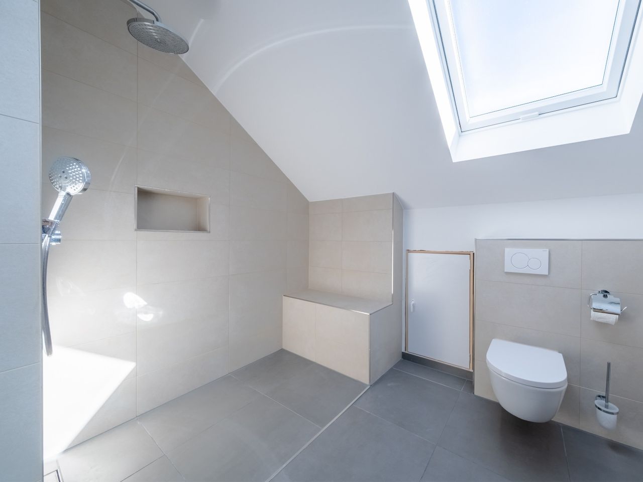 Badezimmer Dachgeschoss