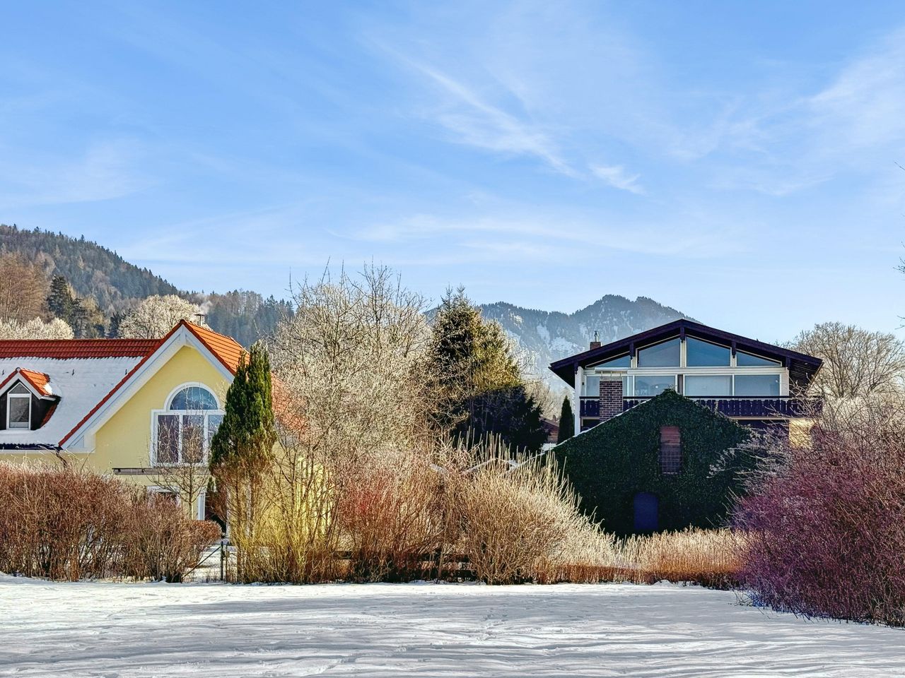 Altbestand mit Nebengebäude