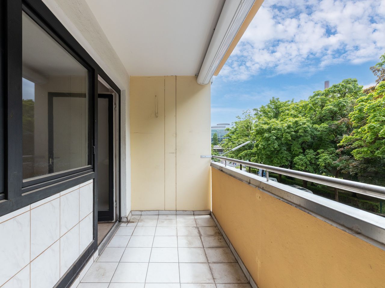 Balkon mit Südausrichtung