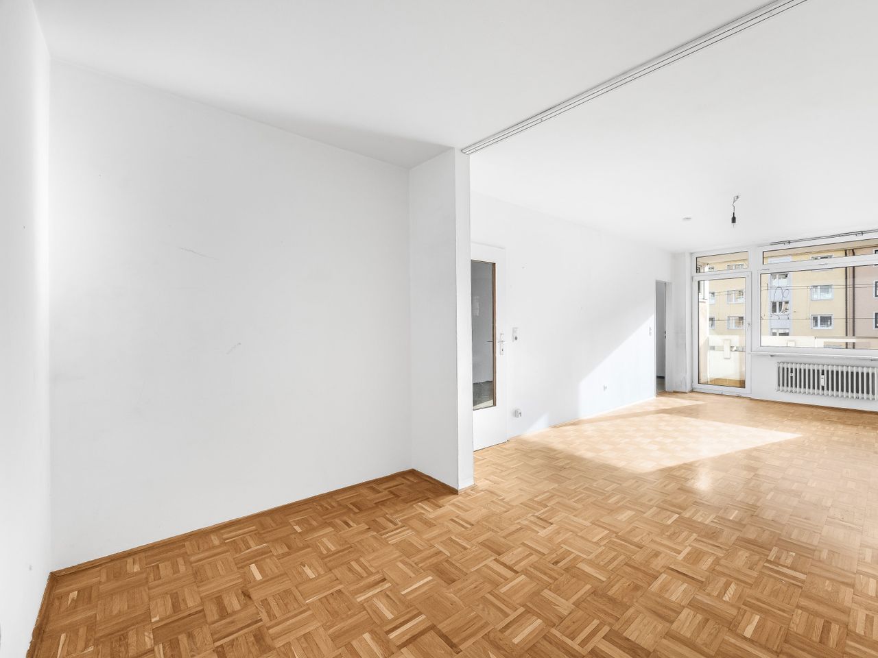 Wohn- und Schlafzimmer