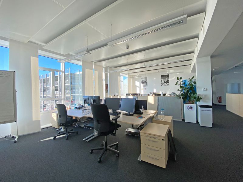 13 Büro 1