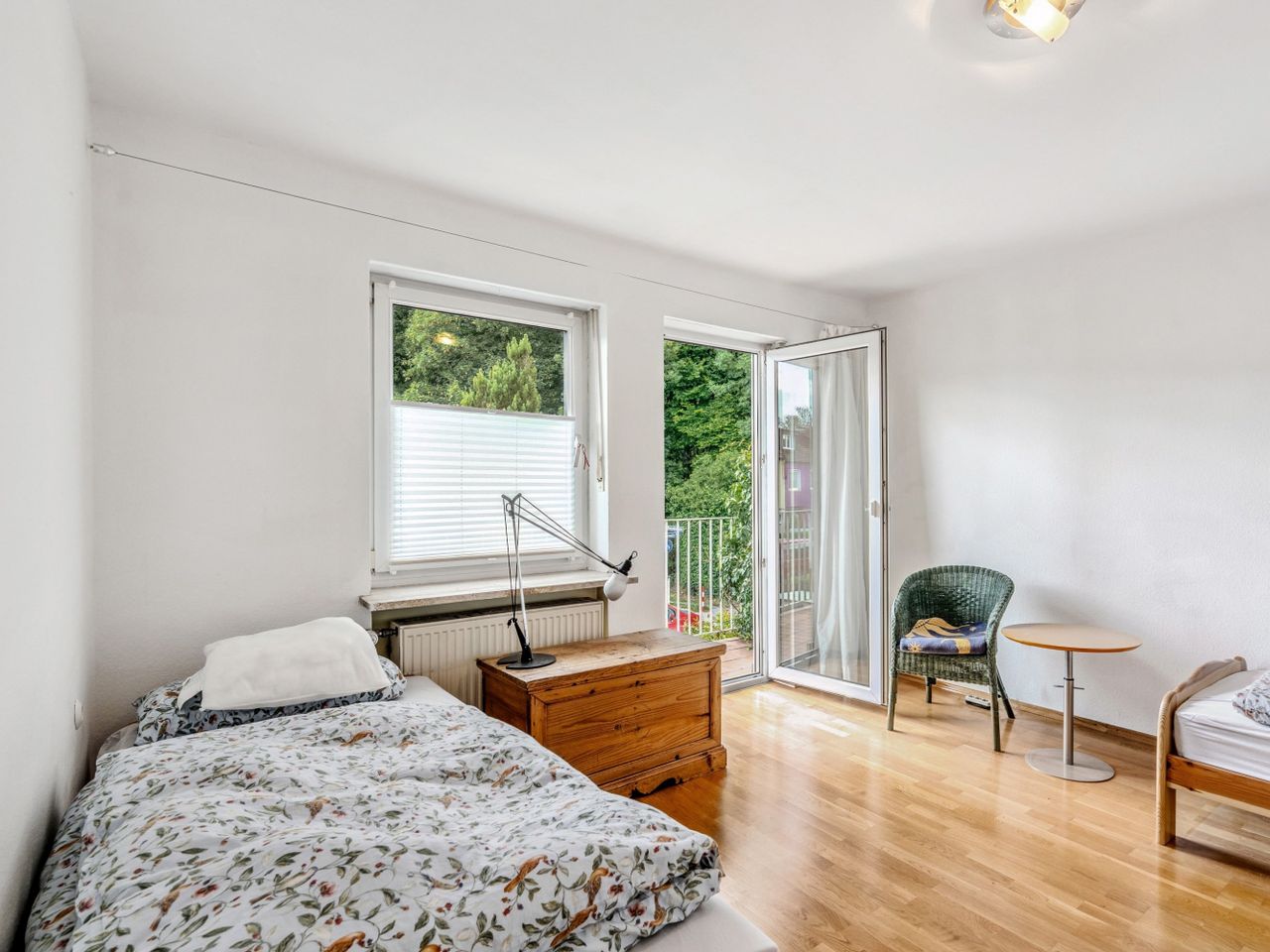 Schlafzimmer mit Balkon