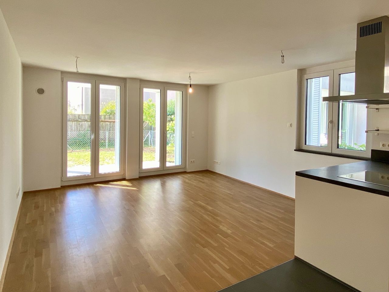 Wohn-/ Esszimmer