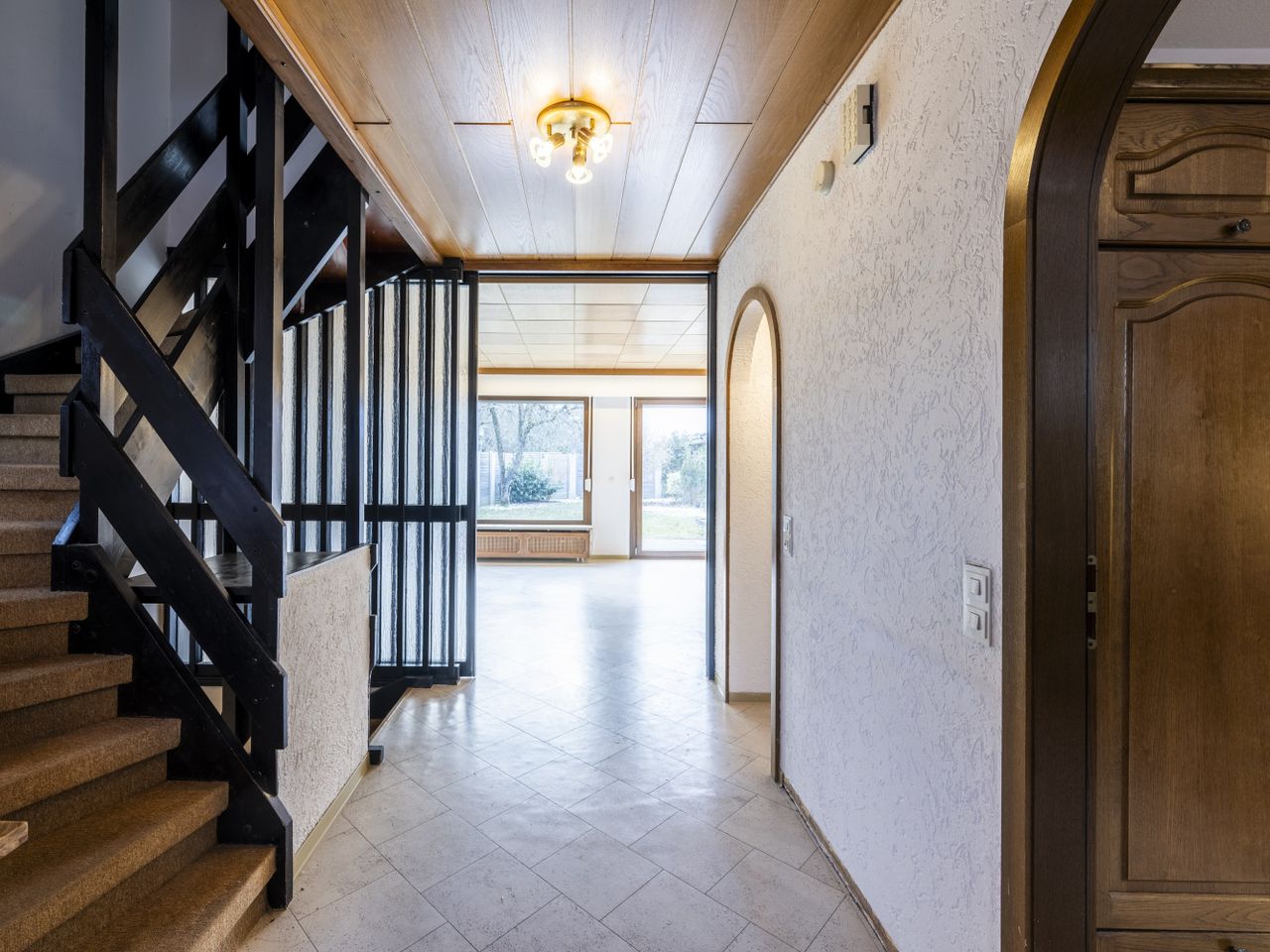 Diele mit Treppe