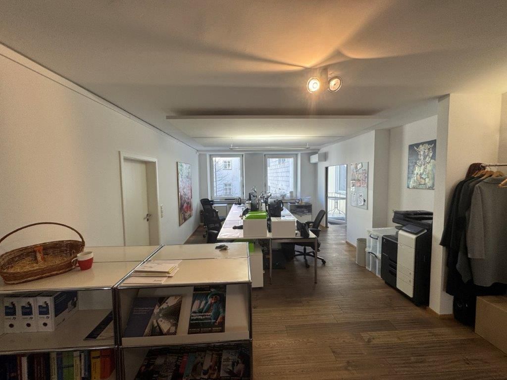 Büro