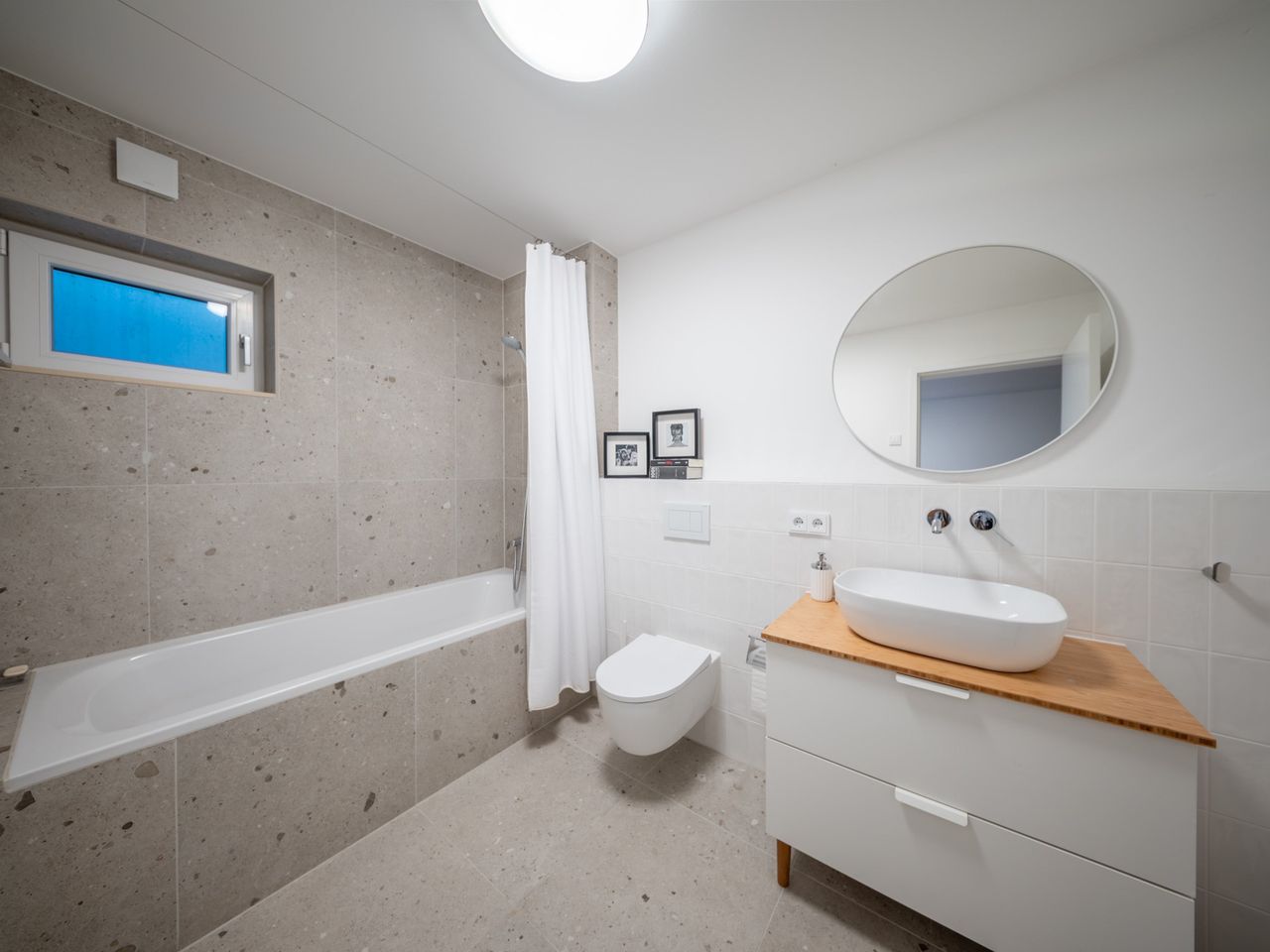 Badezimmer KG