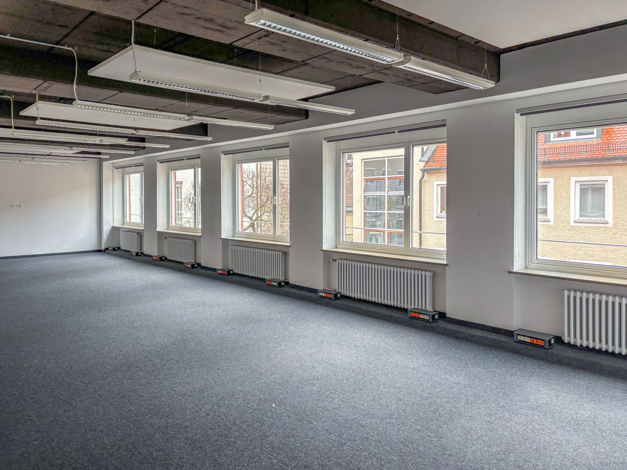 Büro 5