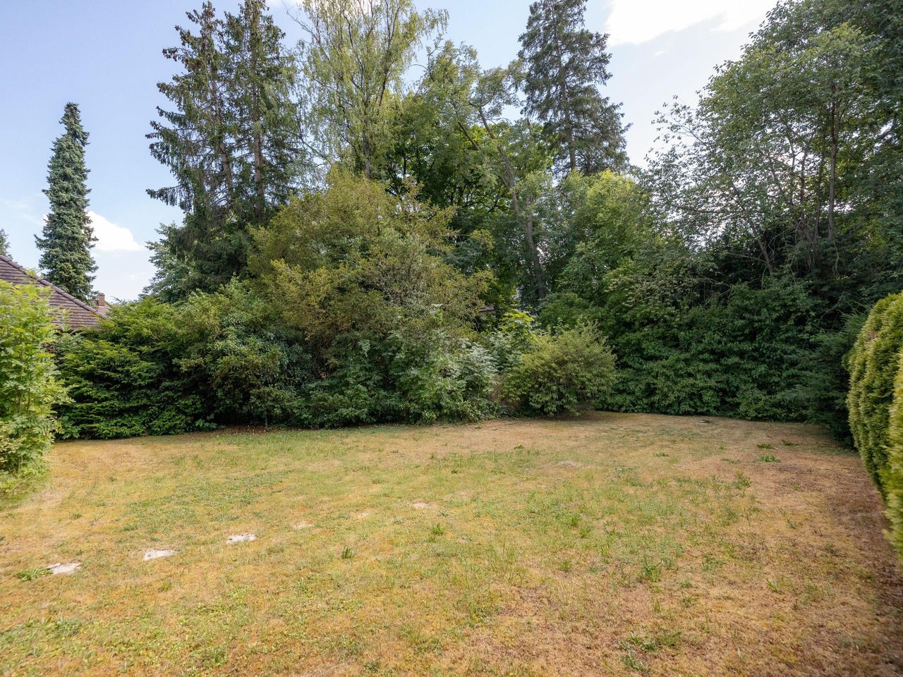 Impression Grundstück mit Süd-West-Garten