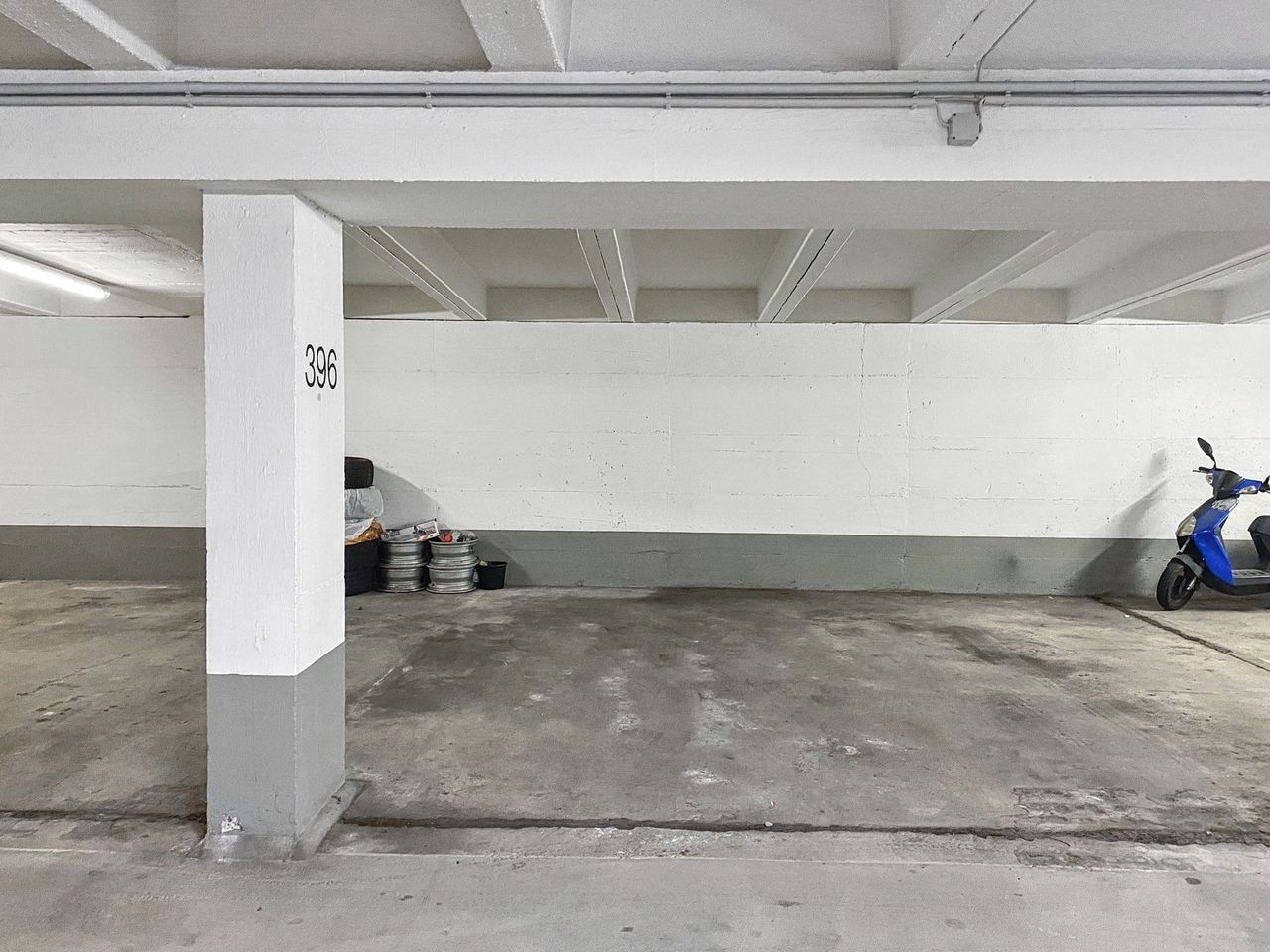 PKW-Stellplatz