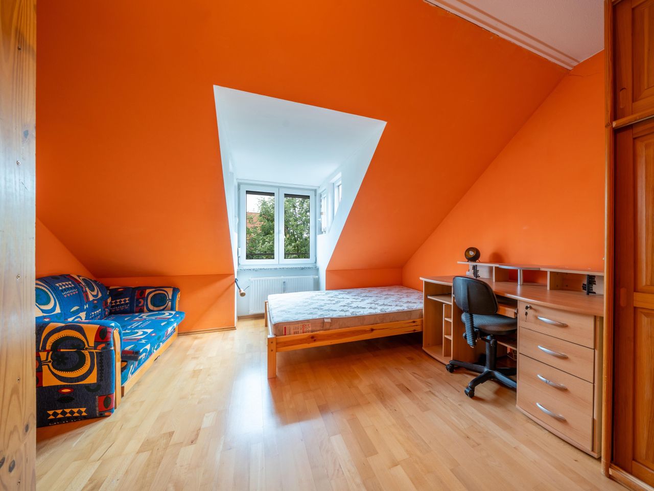 Kinderzimmer im DG