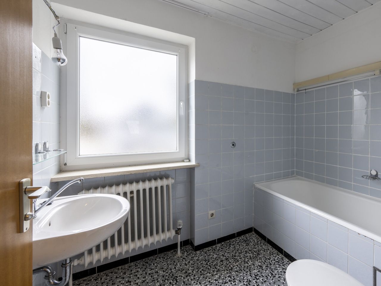 Badezimmer im OG
