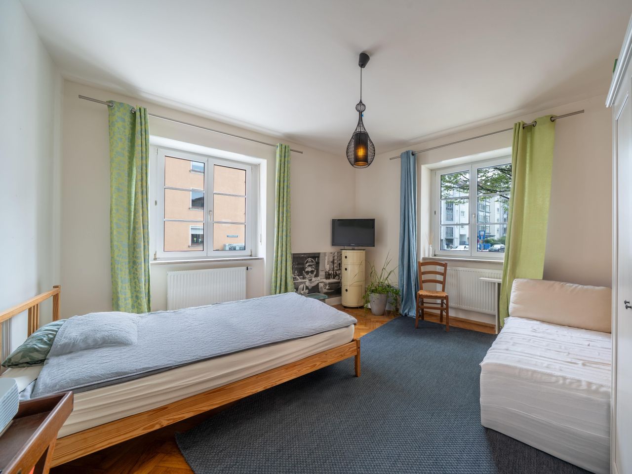 Wohn-/Schlafzimmer