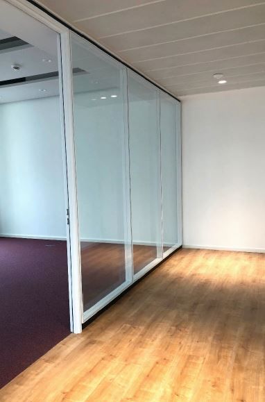 Büro 1