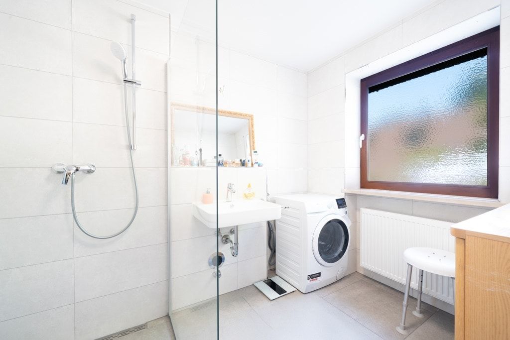 Badezimmer EG