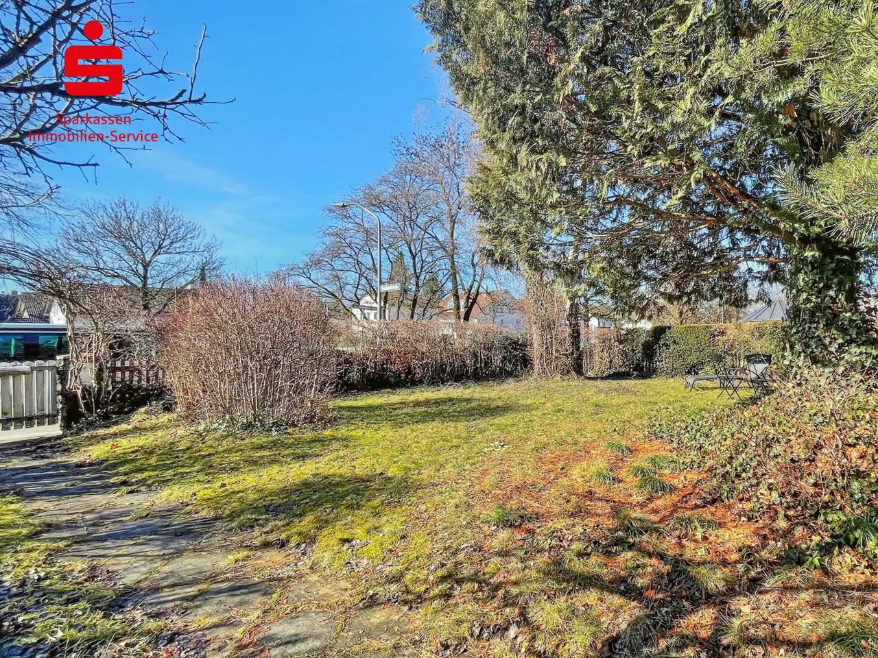 Sonniges Sudwestgrundstuck