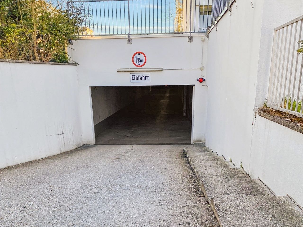 Einfahrt Tiefgarage