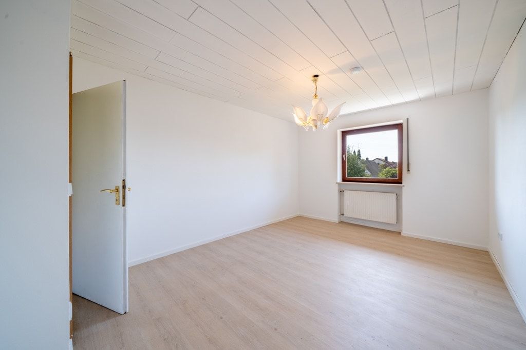 erstes Schlafzimmer OG