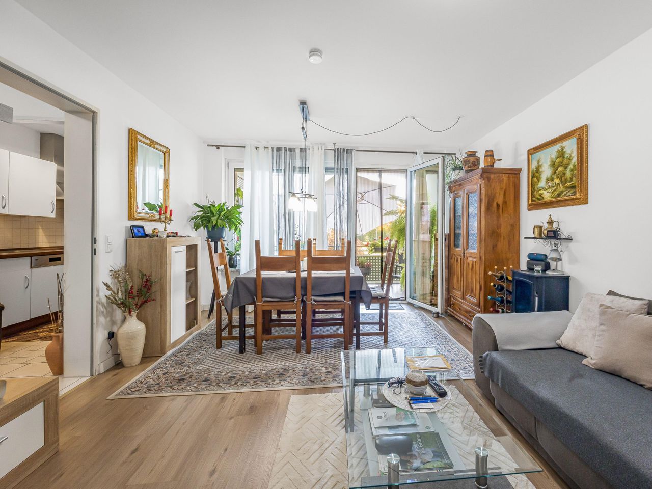 Essbereich im Wohnzimmer