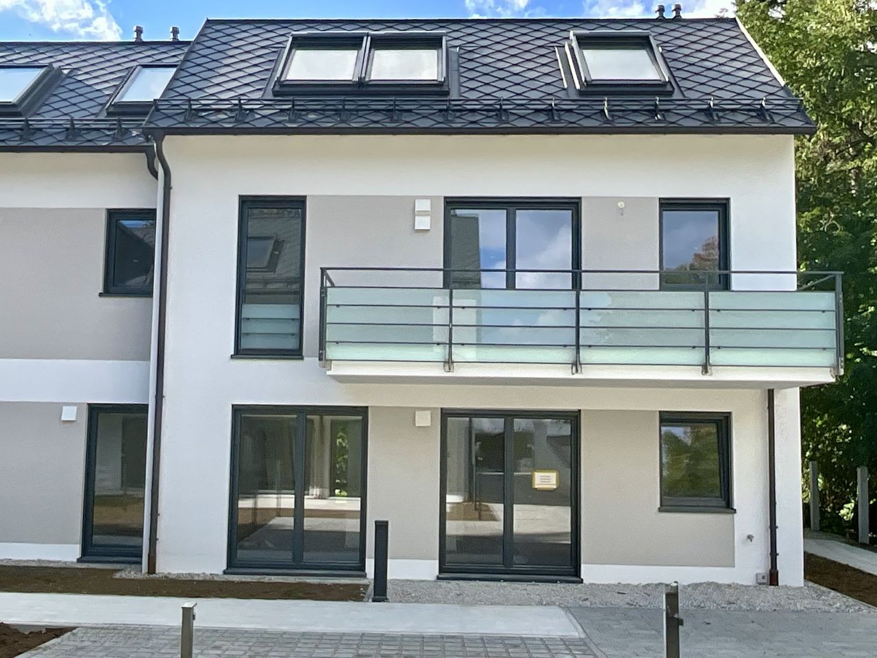 Vorderansicht Rückgebäude