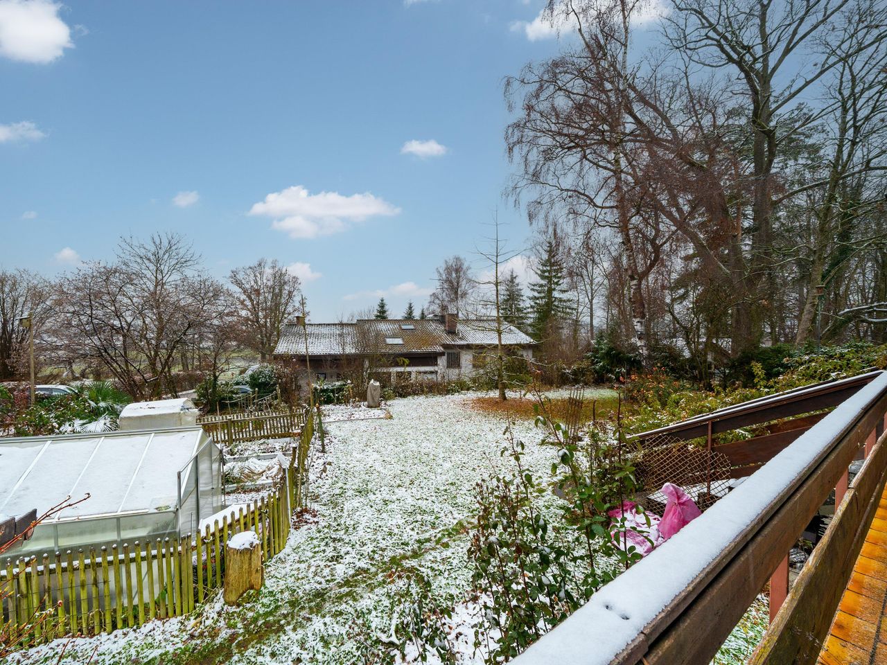 Großzügiger Garten