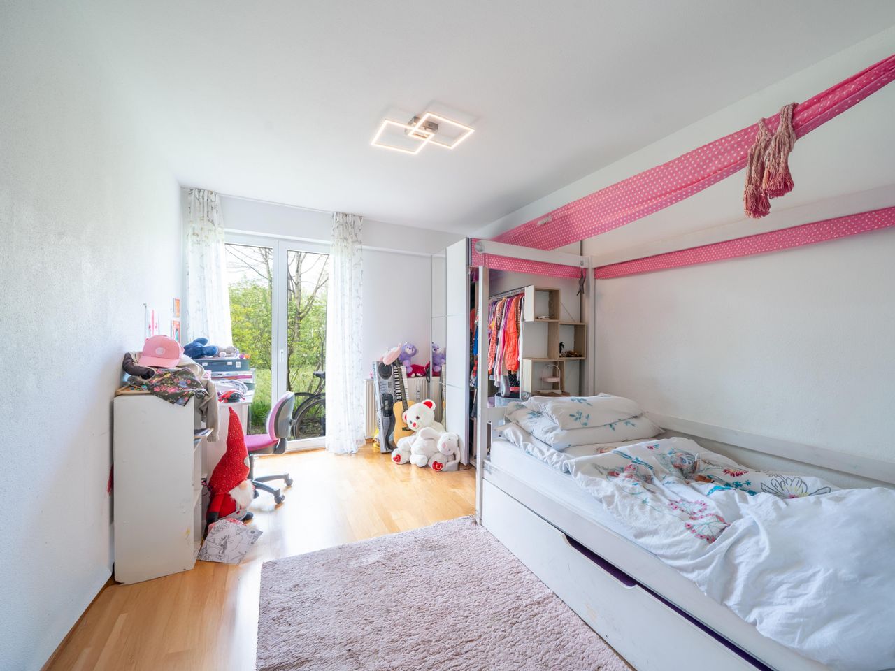 Schlafzimmer oder Kinderzimmer