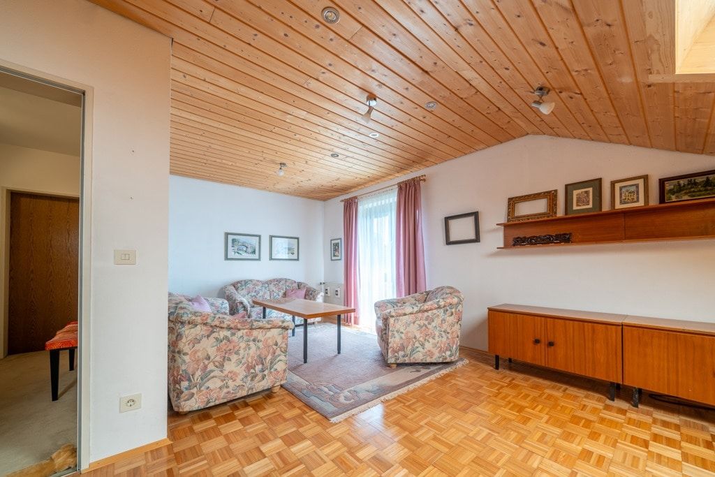 Schlafzimmer DG