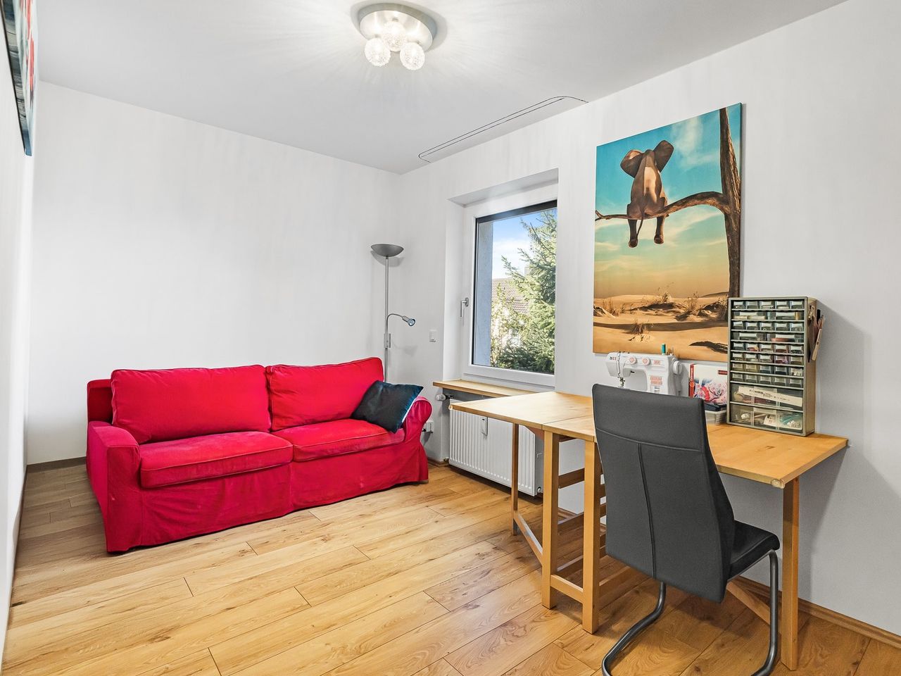 Whg. 2 - Arbeitszimmer