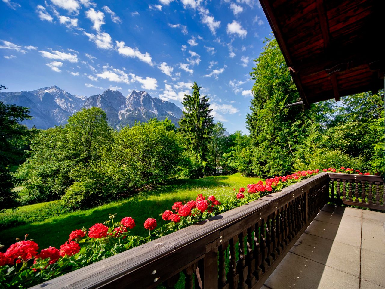 Zugspitzblick vom Balkon
