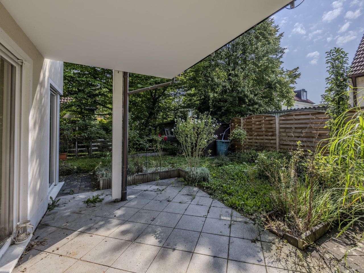Überdachte Terrasse